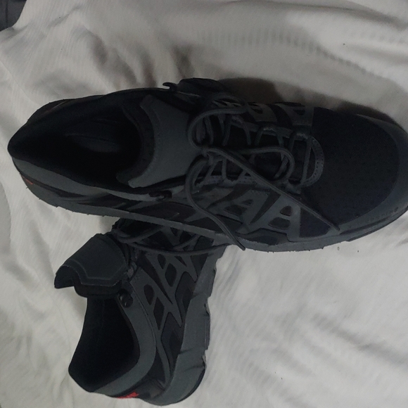 Wolverine W211016 - Rev DuraShocks UltraSpring work shoes - Picture 3 of 10